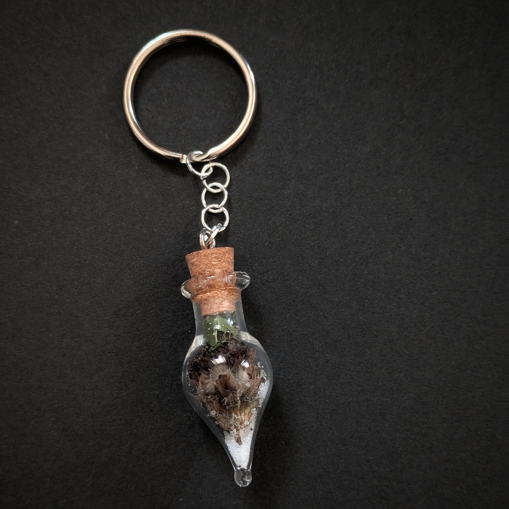 Protection Spell Jar Keychain - Picture 2 of 3